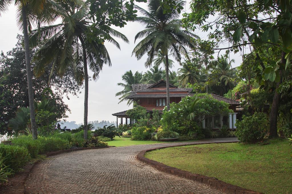 Ahilya By The Sea Hotel Nerul  Екстериор снимка